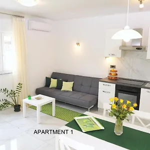 Apartment Ondina, Pula