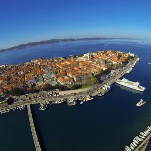 https://artis-accommodation-zadar.hotelinzadar.com